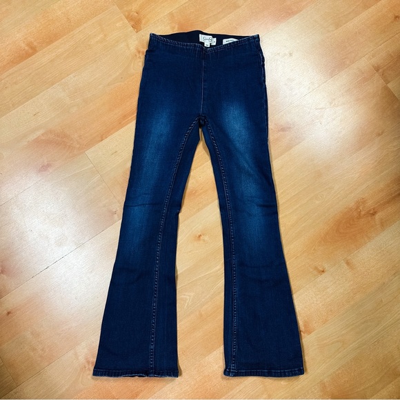 Jessica Simpson Dark Wash Pacey Pull-on Flare Jeans Girls Size 12 - Picture 1 of 6